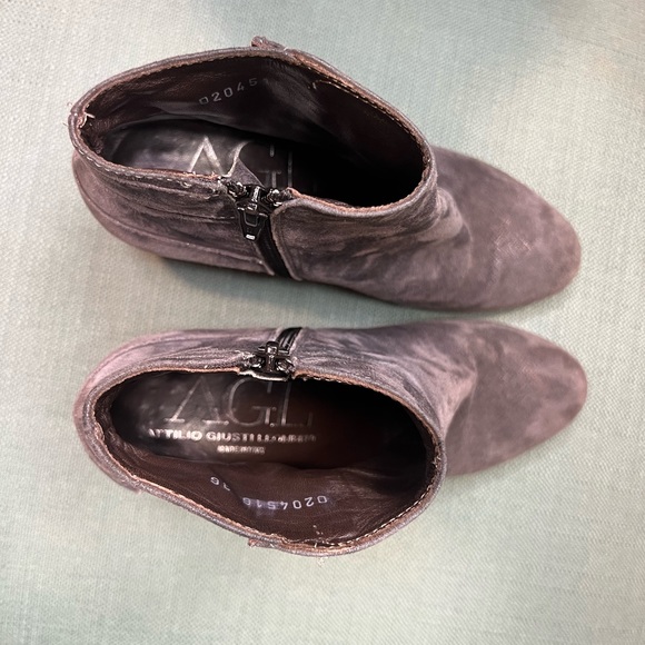 AGL Attilio Giusti Leombruni Suede Wedge bootie women’s size 36 US 6  GUC - Picture 7 of 8